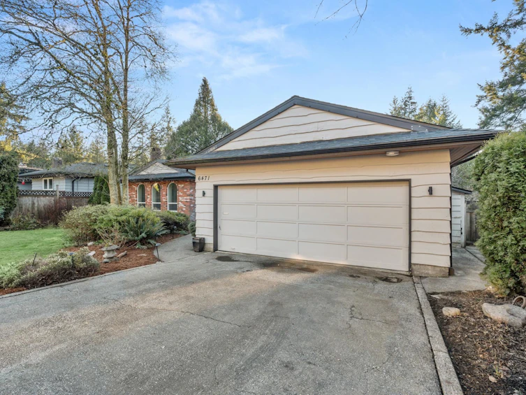 6471 Mckenzie Drive, Delta, BC, V4E 1N8 - 3