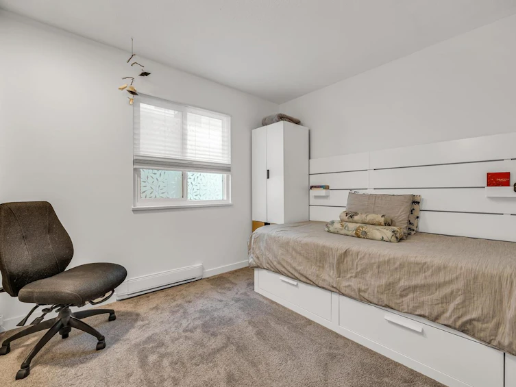 150 W 16th Avenue, Vancouver, BC, V5Y 1Y7 - 24