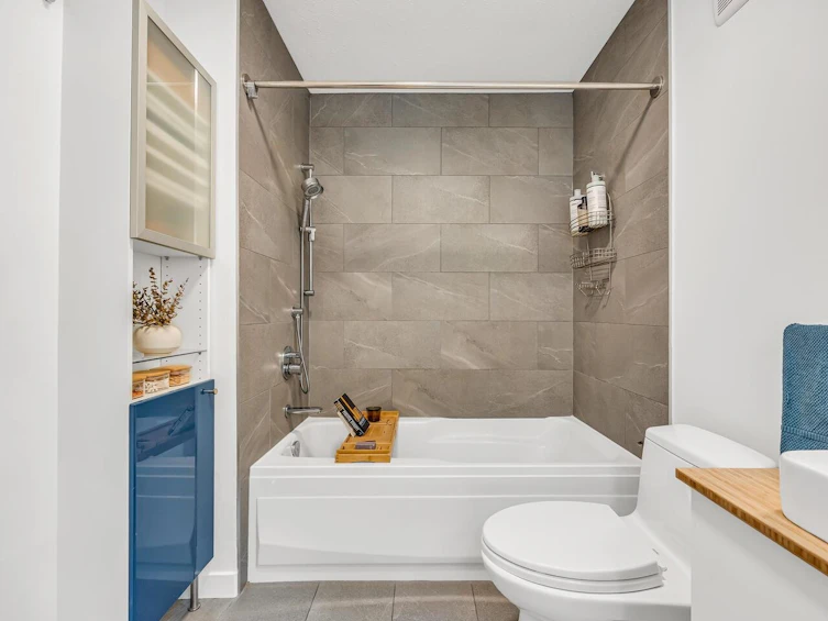 150 W 16th Avenue, Vancouver, BC, V5Y 1Y7 - 21