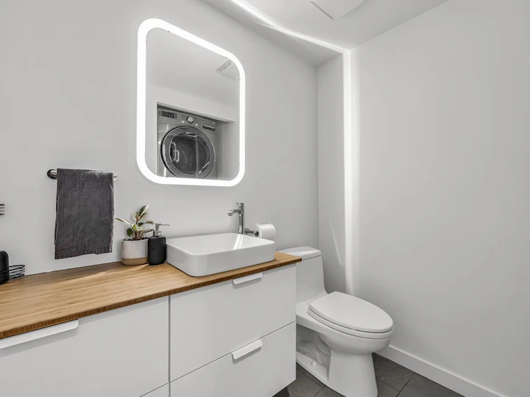 150 W 16th Avenue, Vancouver, BC, V5Y 1Y7 - 27