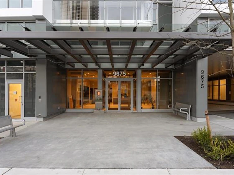 2408-9675 King George Boulevard, Surrey, BC, V3T 0T7 - 4