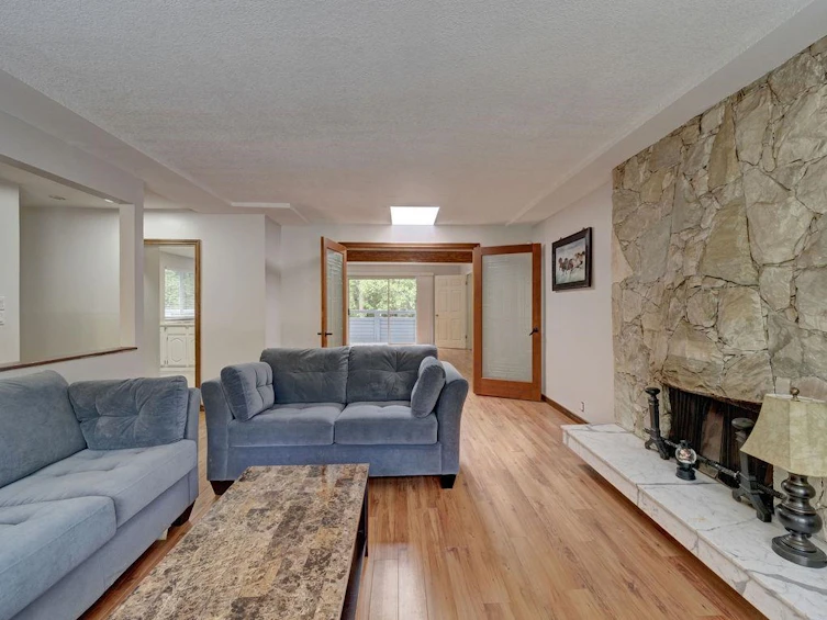 3295 Kraus Road, Roberts Creek, BC, V0N 2W2 - 7