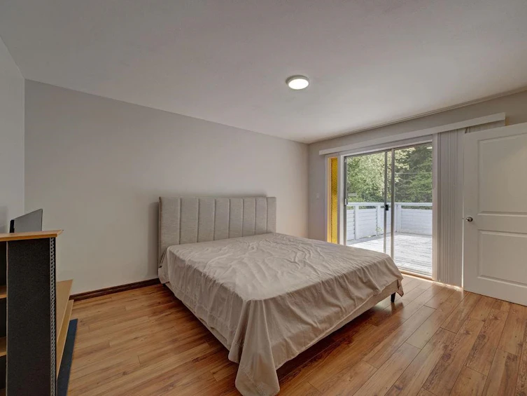 3295 Kraus Road, Roberts Creek, BC, V0N 2W2 - 14
