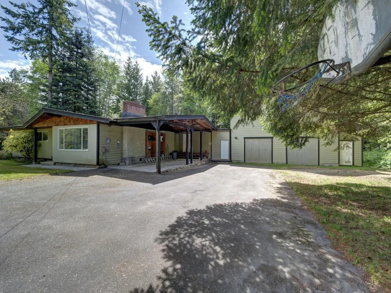 3295 Kraus Road, Roberts Creek BC