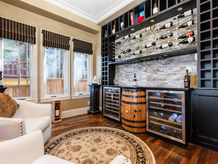 368 W 11th Avenue, Vancouver, BC, V5Y 1T2 - 3