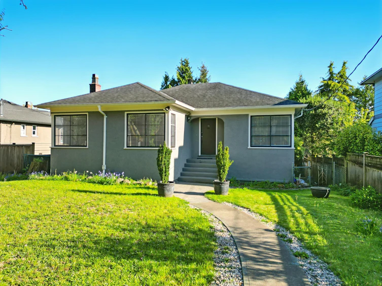 1258 Jefferson Avenue, West Vancouver, BC, V7T 2B1