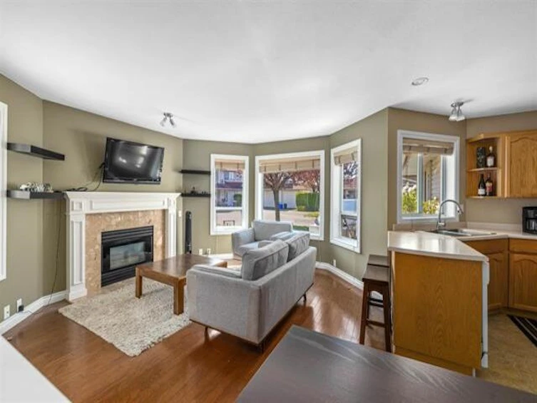 4-31406 Upper Maclure Road, Abbotsford, BC, V2T 5L8 - 5