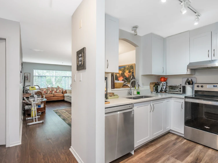 212-8180 Jones Road, Richmond, BC, V6Y 3Z6 - 5