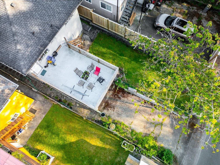 3531 Walker Street, Vancouver, BC, V5N 5A9 - 2