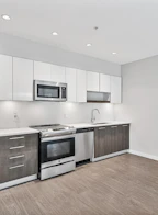 215 13768 108th Avenue