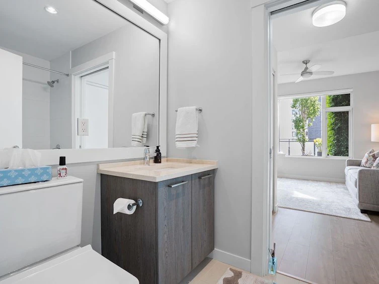 212-123 W 1st Street, North Vancouver, BC, V7M 0E5 - 26