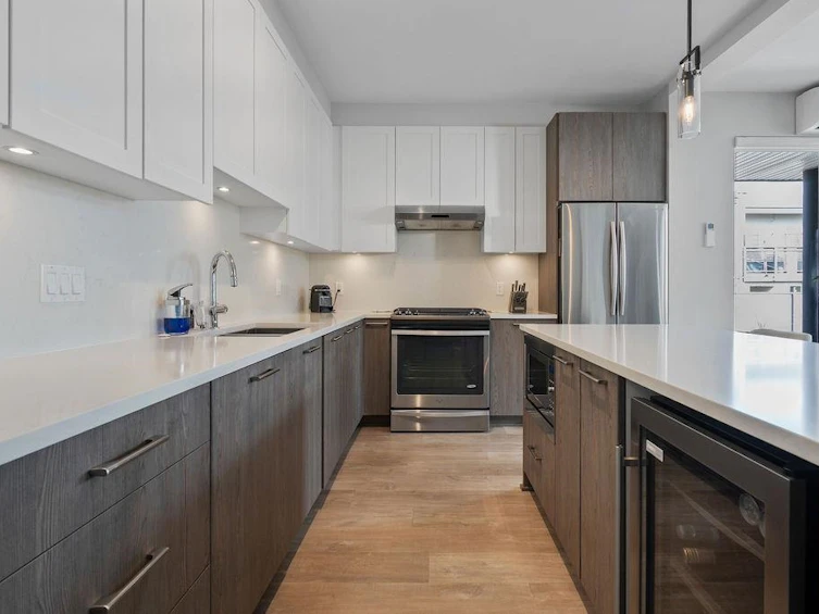 212-123 W 1st Street, North Vancouver, BC, V7M 0E5 - 16