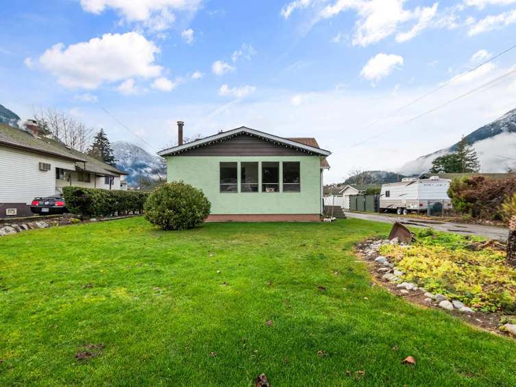 730 7th Avenue, Hope, BC, V0X 1L0 - 33