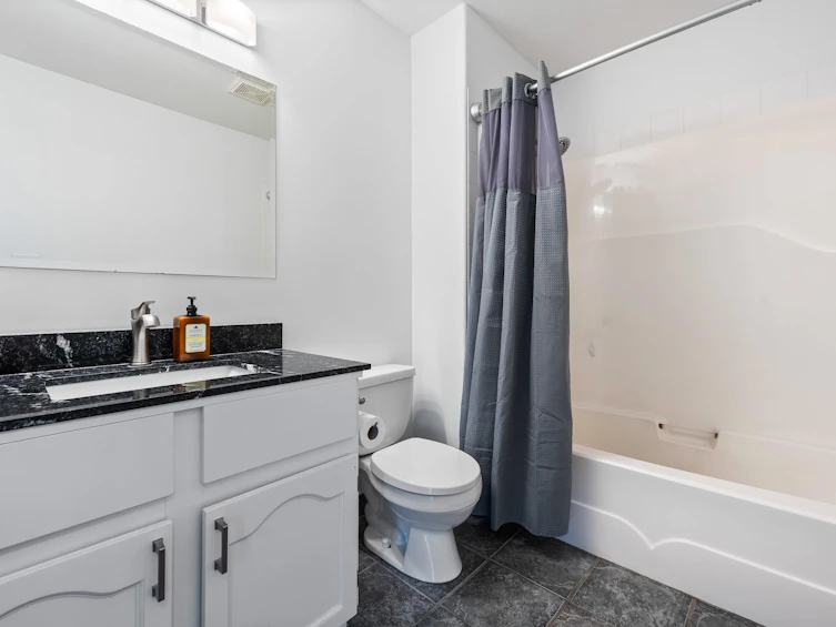 5746 Gillian Place, Chilliwack, BC, V2R 3H7 - 32