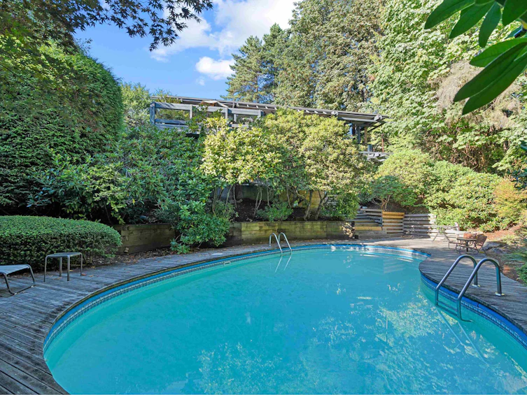 1740 Queens Avenue, West Vancouver, BC, V7V 2X7 - 36
