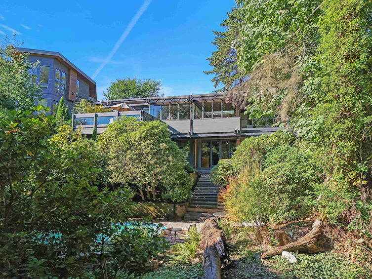 1740 Queens Avenue, West Vancouver, BC, V7V 2X7 - 38