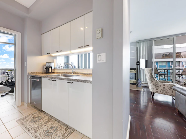 2901-1200 Alberni Street, Vancouver, BC, V6E 1A6 - 14