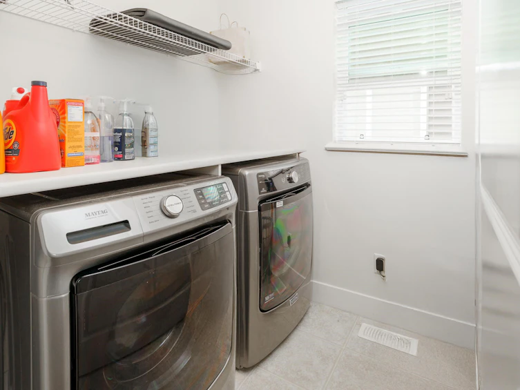 10480 Robertson Street, Maple Ridge, BC, V2W 0H8 - 12