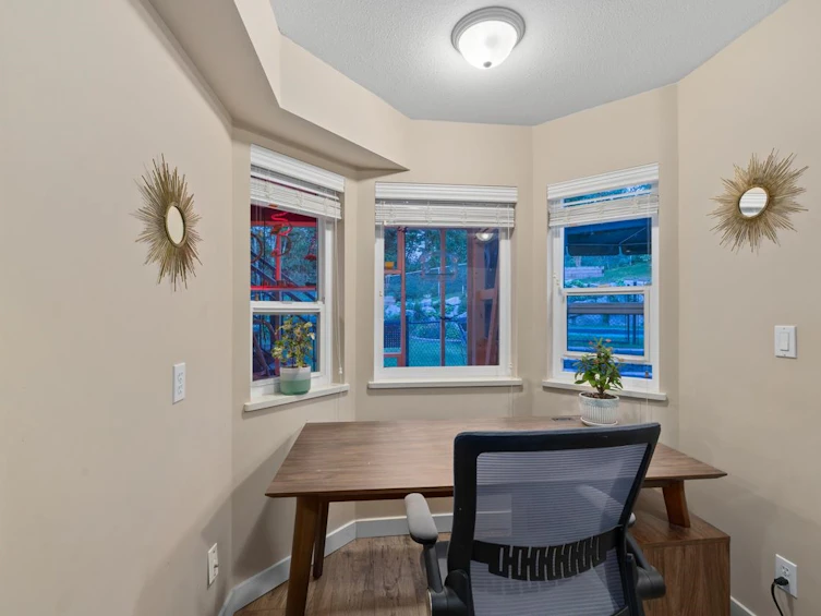 34945 Millar Crescent, Abbotsford, BC, V2S 7K5 - 34