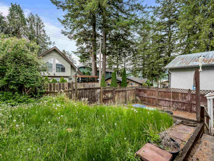 435 Willow Street, Cultus Lake, BC, V2R 4Z4 - 19