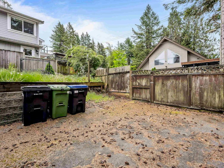 435 Willow Street, Cultus Lake, BC, V2R 4Z4 - 18