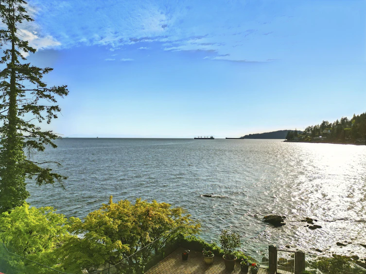 3120 Travers Avenue, West Vancouver, BC, V7V 1G3