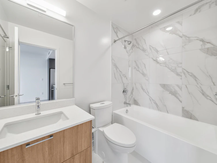2003-8551 201 Street, Langley, BC, V2Y 3Y5 - 4