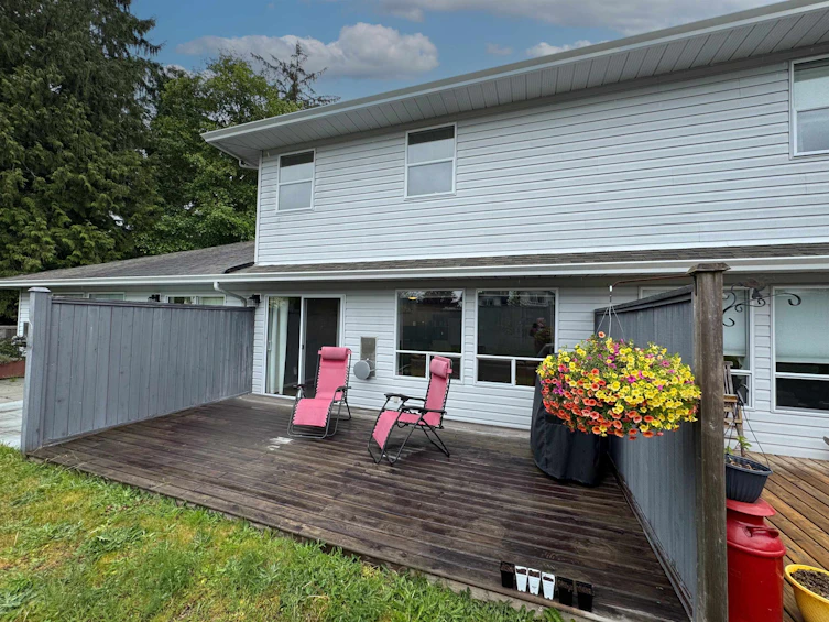 10-5706 Ebbtide Street, Sechelt, BC, V7Z 0J4 - 2