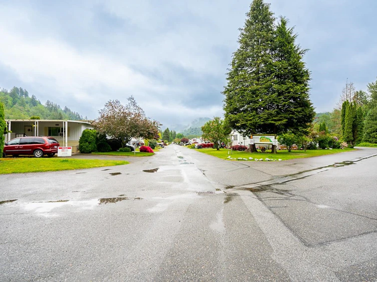 76-46484 Chilliwack Lake Road, Chilliwack, BC, V2R 3R7 - 4