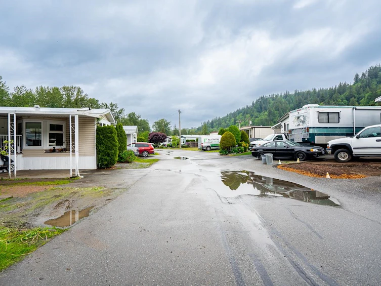 76-46484 Chilliwack Lake Road, Chilliwack, BC, V2R 3R7 - 5
