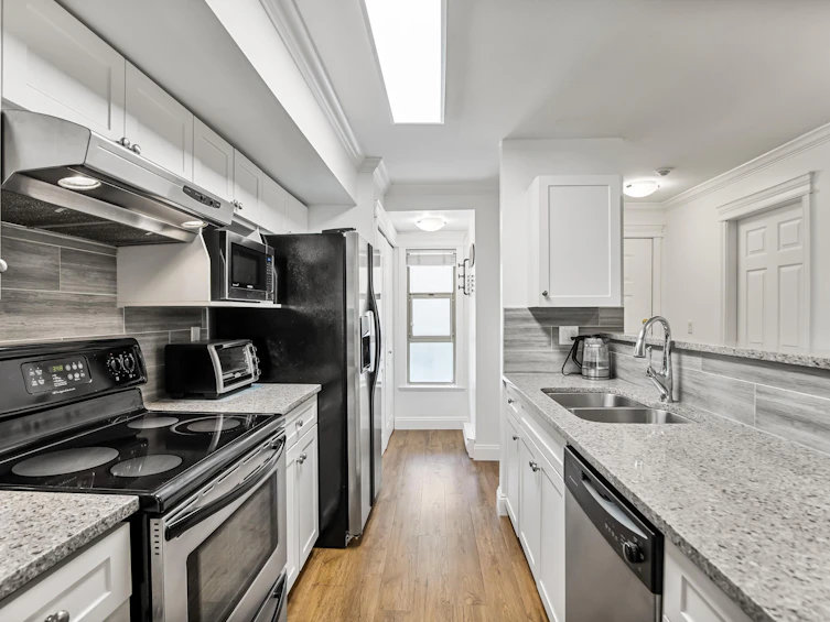 202-22277 122 Avenue, Maple Ridge, BC, V2X 3X8 - 9