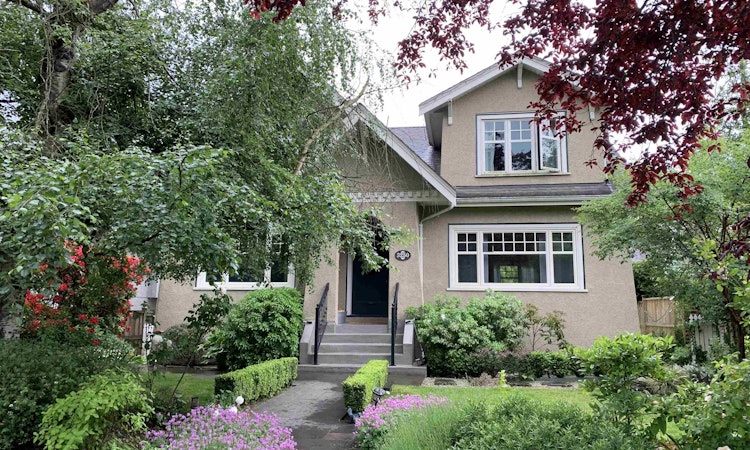 3250 W 35th Avenue