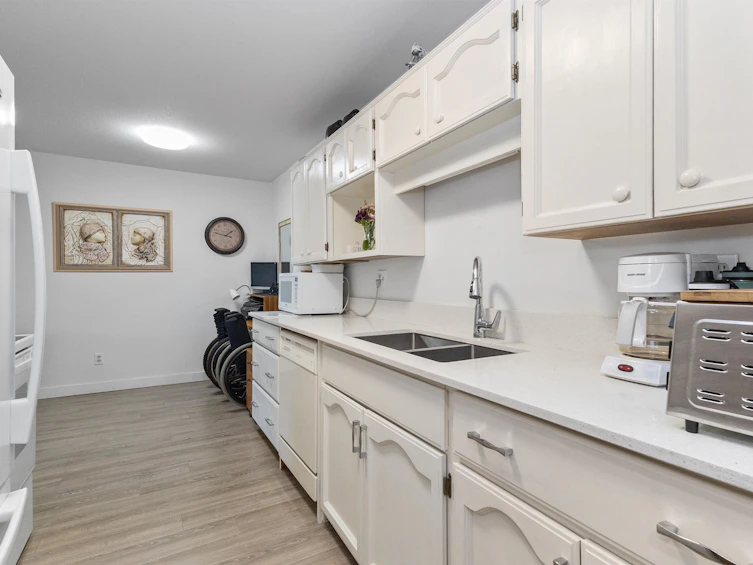 105-33535 King Road, Abbotsford, BC, V2S 6Z5 - 3