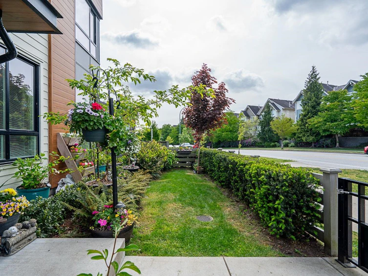 55-15151 Edmund Drive, Surrey, BC, V3S 0B2 - 2