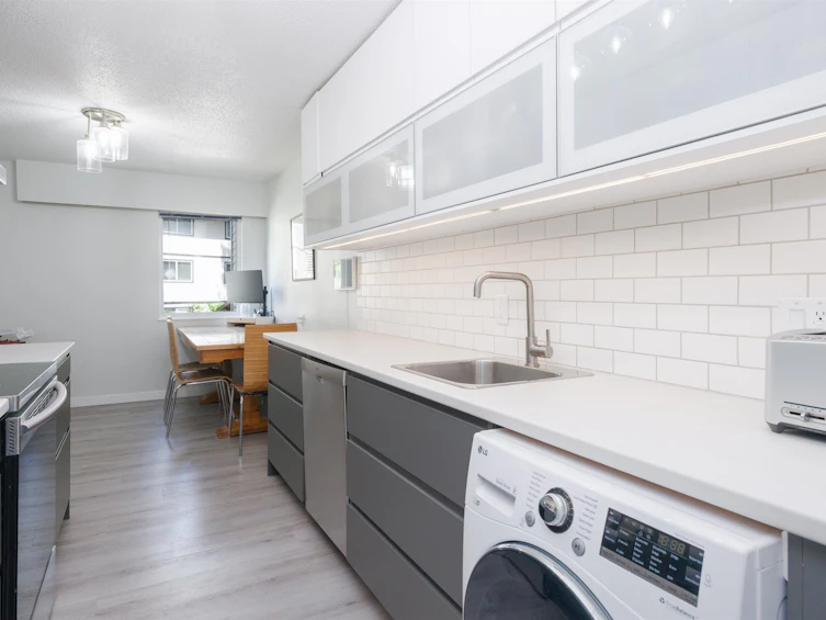 216-780 Premier Street, North Vancouver, BC, V7J 2G8 - 12