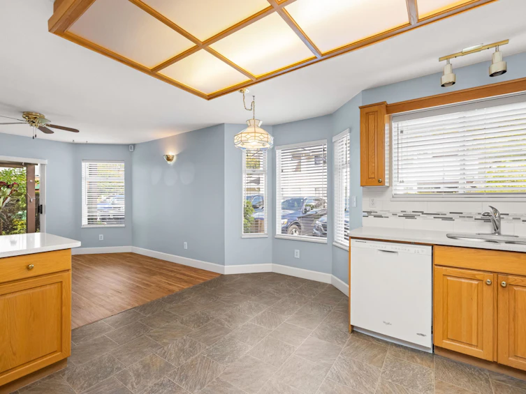 120-6875 121 Street, Surrey, BC, V3W 1C2 - 17