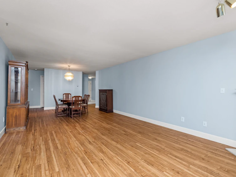 120-6875 121 Street, Surrey, BC, V3W 1C2 - 6