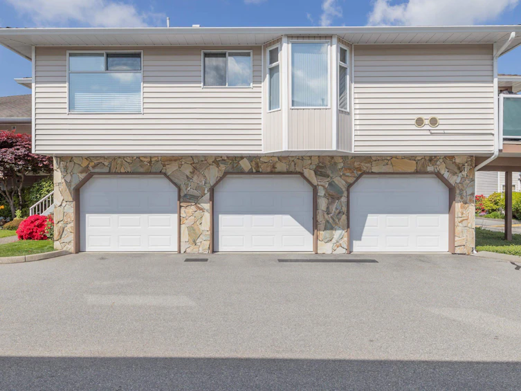 120-6875 121 Street, Surrey, BC, V3W 1C2 - 34