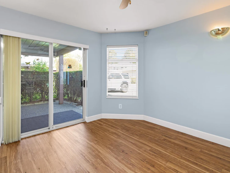 120-6875 121 Street, Surrey, BC, V3W 1C2 - 8
