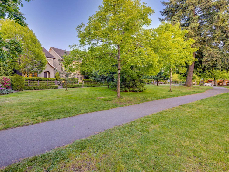 15363 34 Avenue, Surrey, BC, V3Z 2X2 - 2