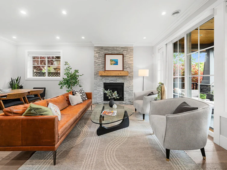 328 E 9th Street, North Vancouver, BC, V7L 2B2 - 3
