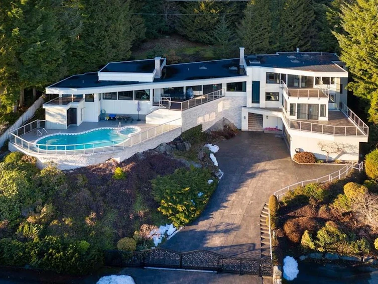 1151 Millstream Road, West Vancouver, BC, V7S 2C8