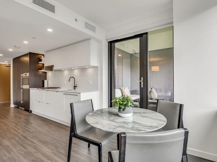 604-210 E 5th Avenue, Vancouver, BC, V5T 0K1 - 11