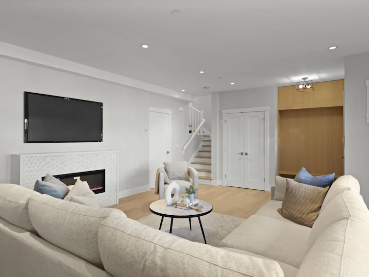 1060 W 15th Avenue, Vancouver, BC, V6H 1R6 - 5