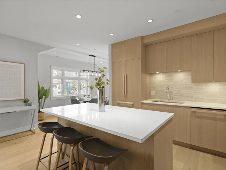 1060 W 15th Avenue, Vancouver, BC, V6H 1R6 - 8
