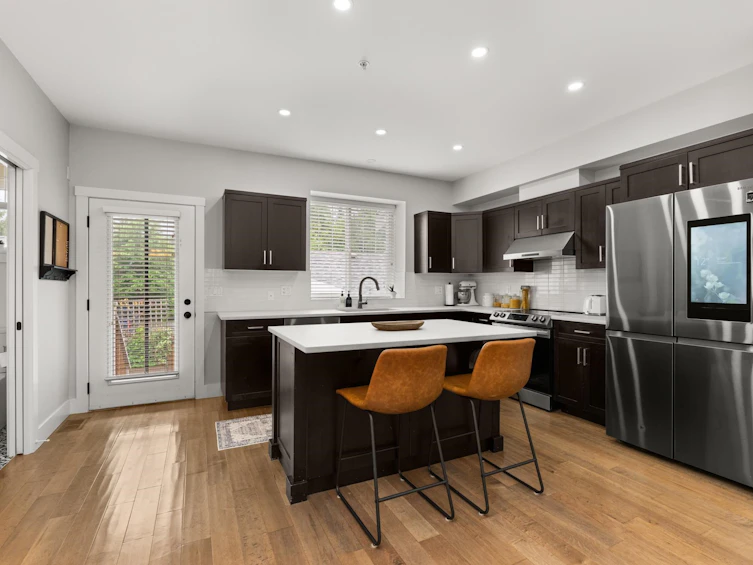 23168 Billy Brown Road, Langley, BC, V1M 4G1 - 10