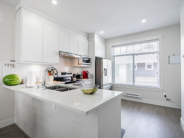 53-11267 133 Street, Surrey, BC, V3R 0E3 - 9