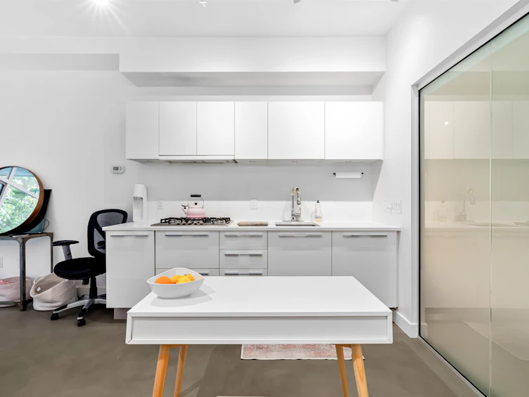 226-108 E 1st Avenue, Vancouver, BC, V5T 0E4 - 8