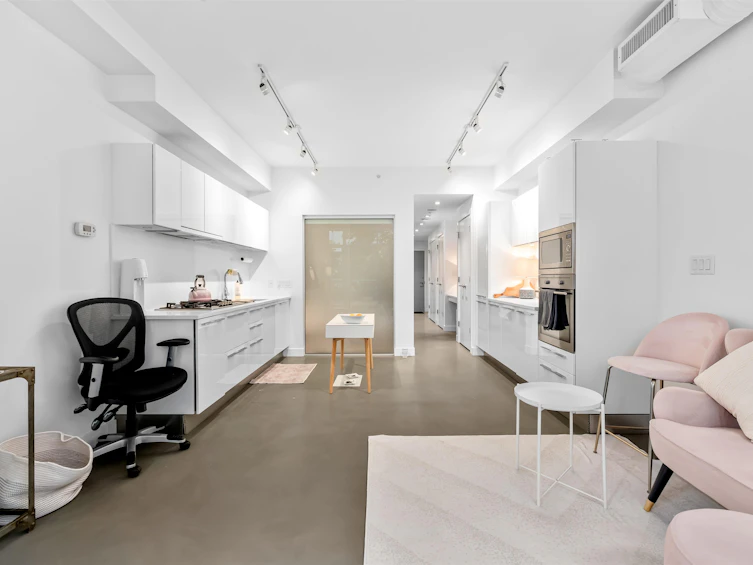 226-108 E 1st Avenue, Vancouver, BC, V5T 0E4 - 7