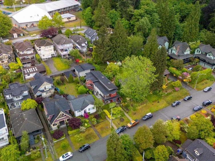 640 W 15th Street, North Vancouver, BC, V7M 1S9 - 38